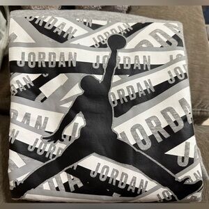 Nike Jordan sweater